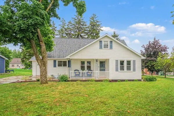 365 S First, Freeland, MI 48623