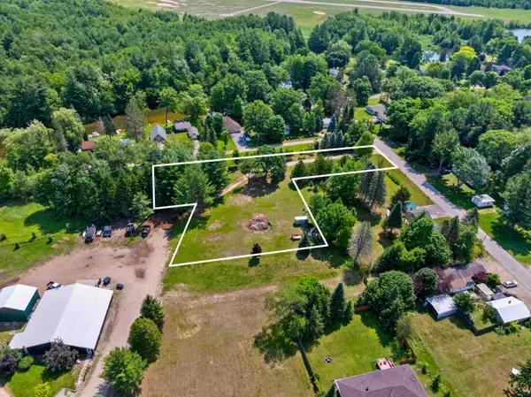 V/l 1-D E Fourth, Bellaire, MI 49615
