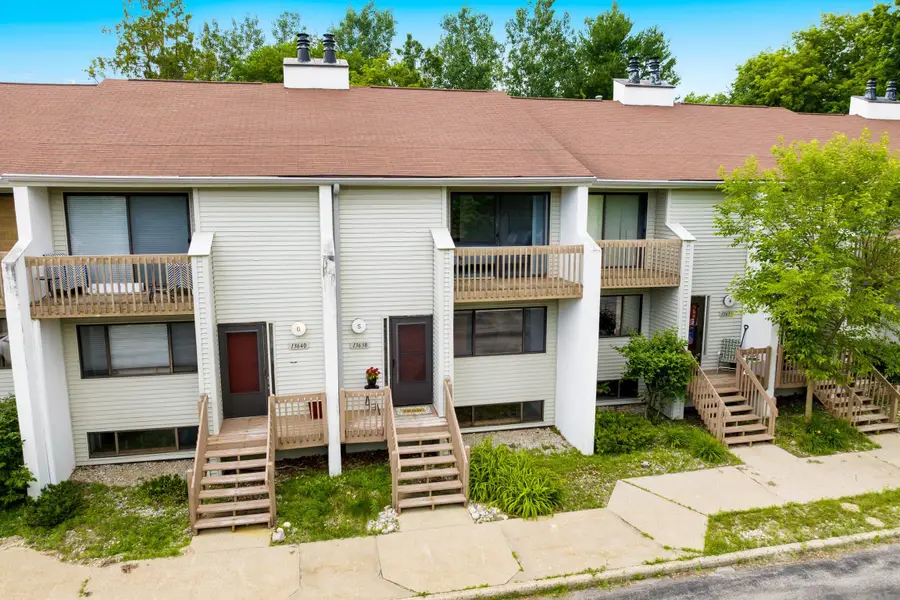 13638 S Thorn Creek #5, Traverse City, MI 49684 - #2