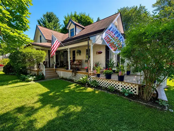 325 Spruce, Traverse City, MI 49684