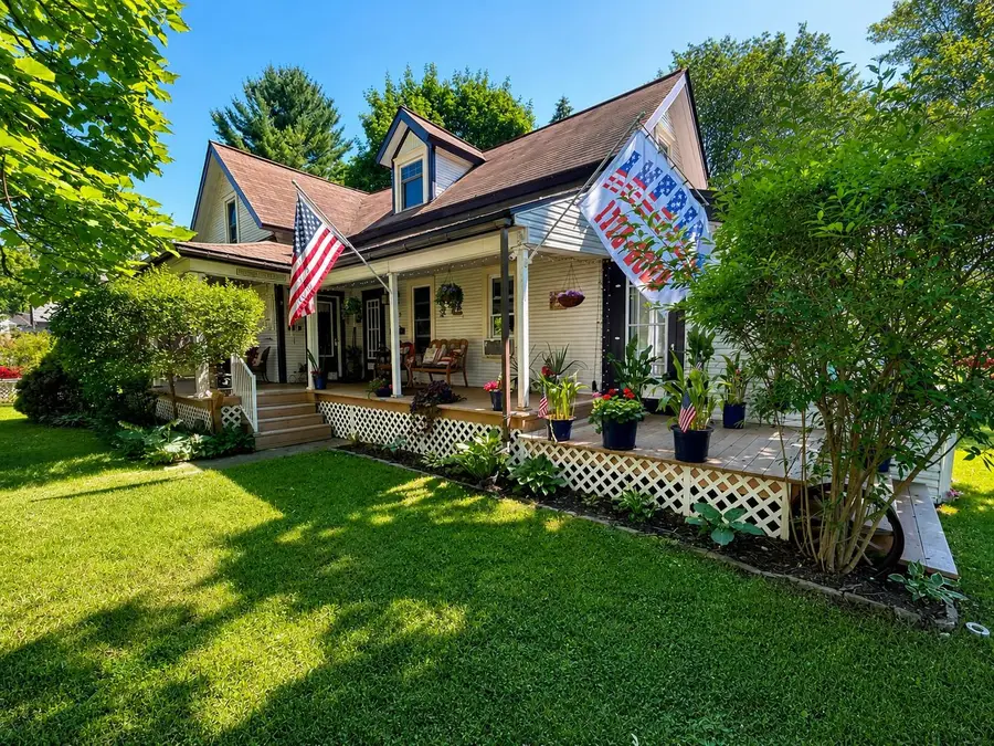 325 Spruce, Traverse City, MI 49684 - #2