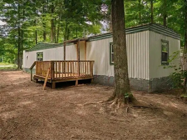 4519 E Mobile, Traverse City, MI 49685