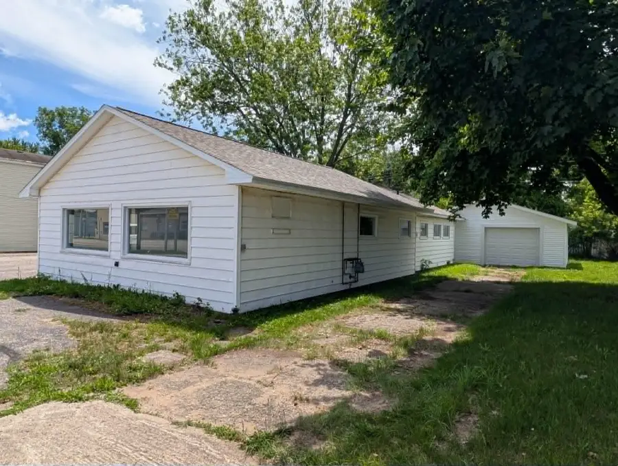 1232 E Superior, Alma, MI 48801 - #3