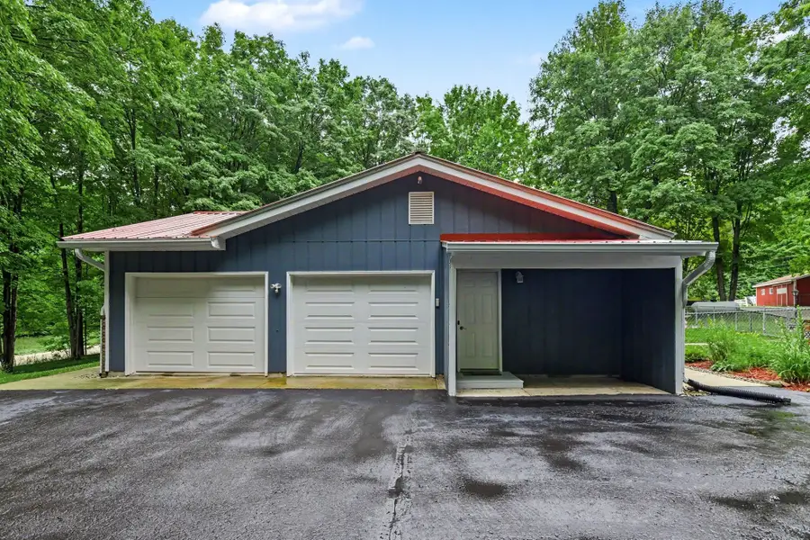 5661 NW Way, Rapid City, MI 49676 - #2