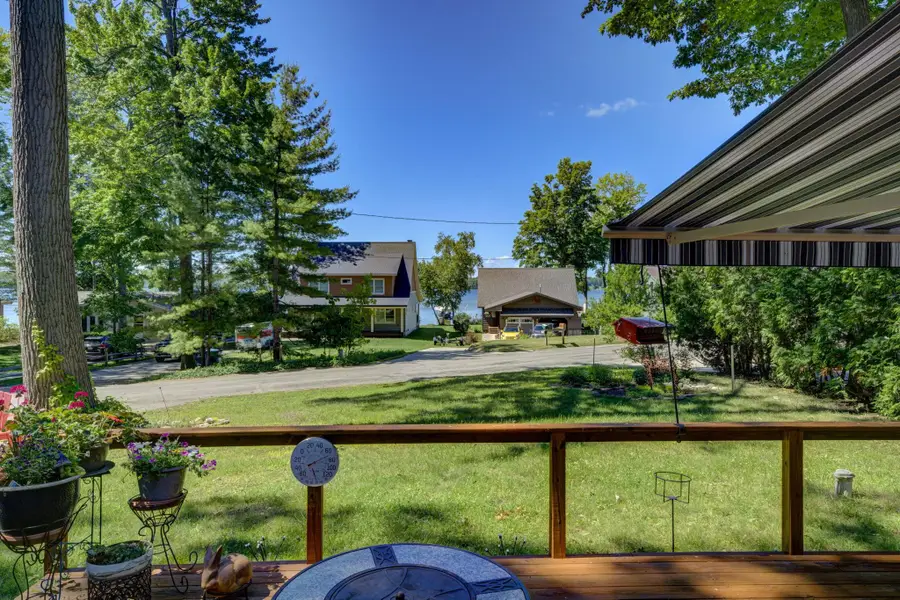 4125 Peninsular Shores #Lot: 112, Grawn, MI 49637 - #2