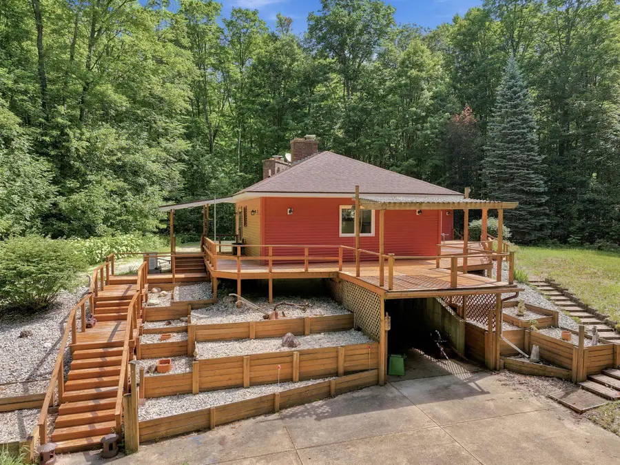 9940 N Vandermeulen, Lake City, MI 49651 - #2