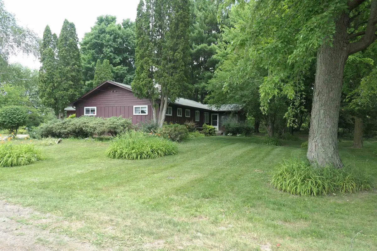 3265 N Concourse, Mount Pleasant, MI 48858 - #1