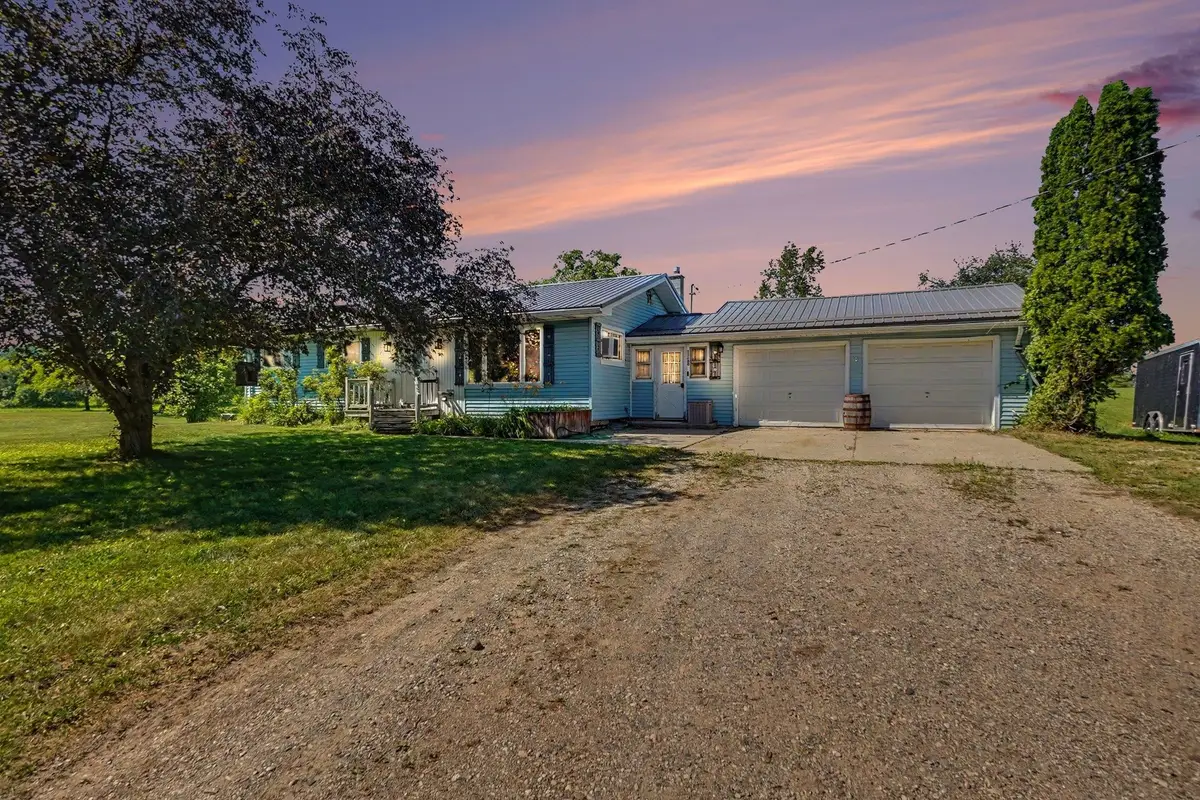 23688 4 Mile, Reed City, MI 49677 - #1