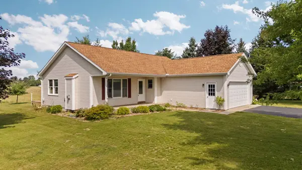 11222 Blackman, Kingsley, MI 49649