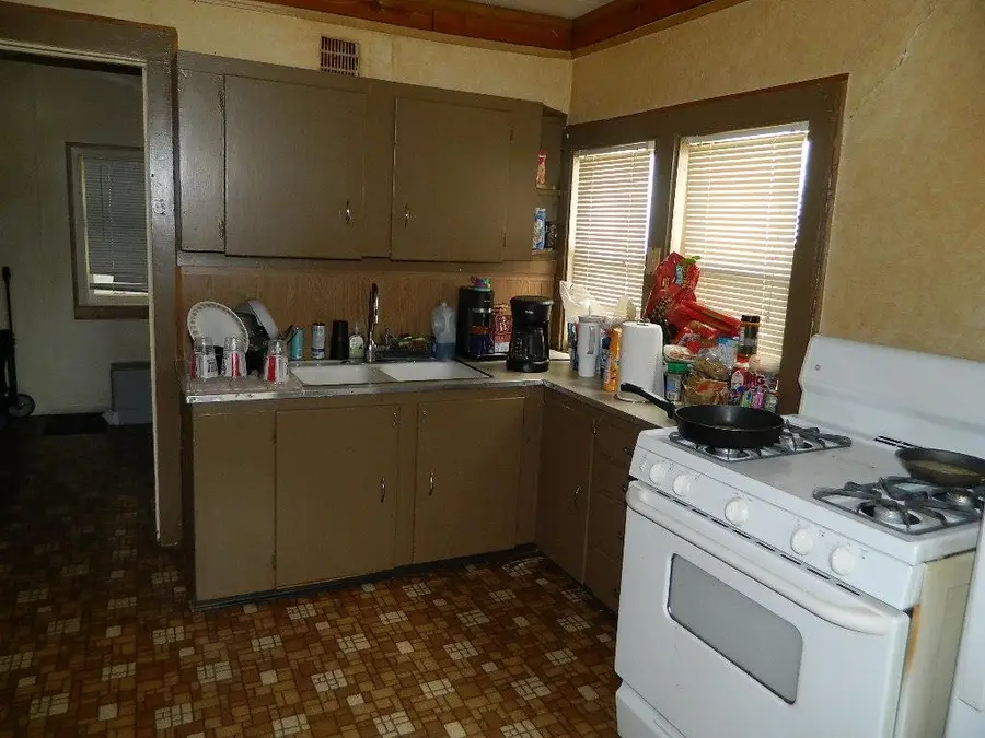 210 S Fancher, Mount Pleasant, MI 48858 - #2