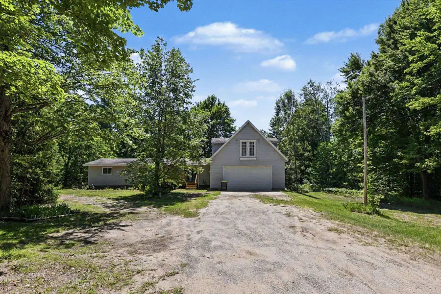 3432 Woodman Road, Sw, South Boardman, MI 49680 - #3