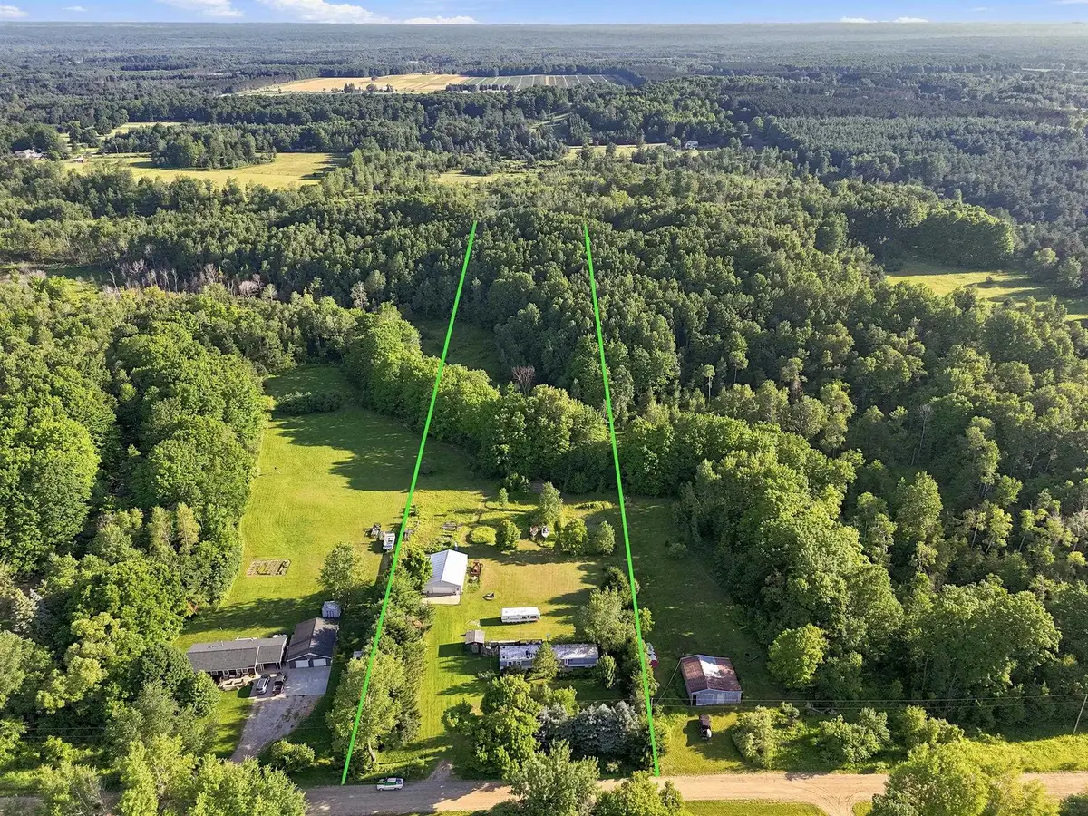 3416 W 18, Mesick, MI 49668 - #1