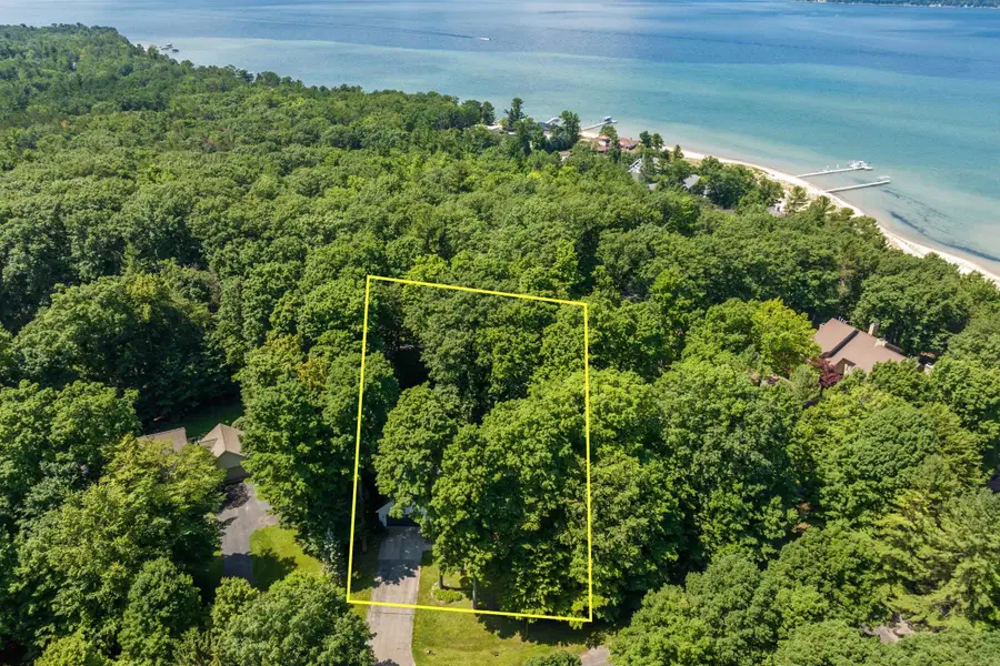 7752 Clearwater, Williamsburg, MI 49690 - #3