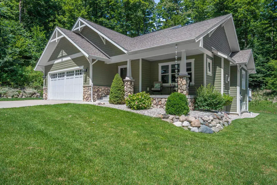 4294 Eagle Vale #Lot: 59, Traverse City, MI 49684 - #2