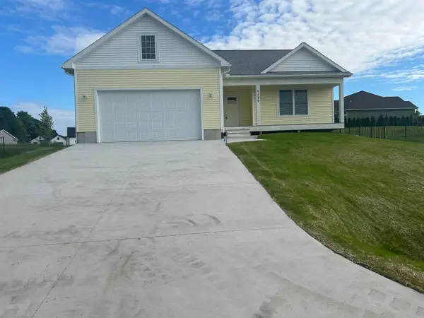 4499 Lamarche, Traverse City, MI 49685