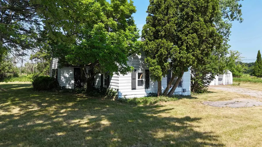 3126 W Remus, Mount Pleasant, MI 48858 - #2