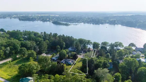 0000 Lake, Traverse City, MI 49685