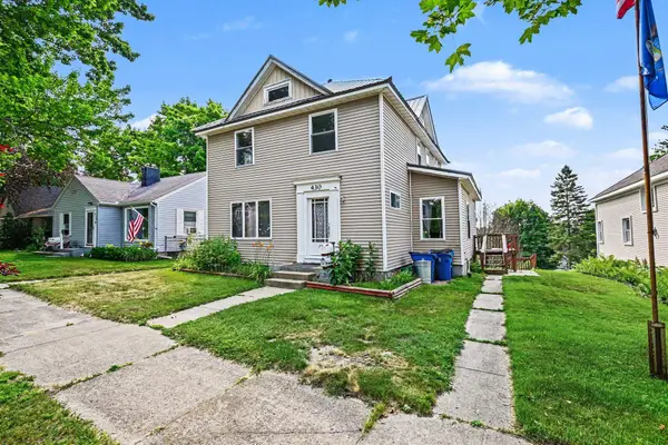 430 E Bremer, Cadillac, MI 49601