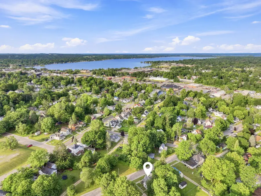 901 Ernst, Cadillac, MI 49601 - #3