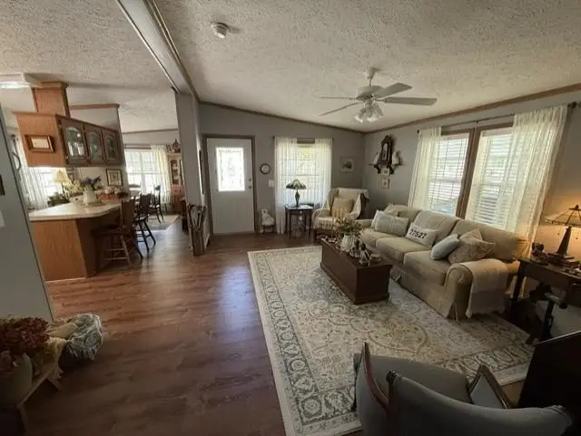 1650 Goldenrod, Saginaw, MI 48609 - #3