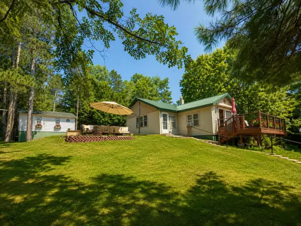 4608 Avery, Traverse City, MI 49696