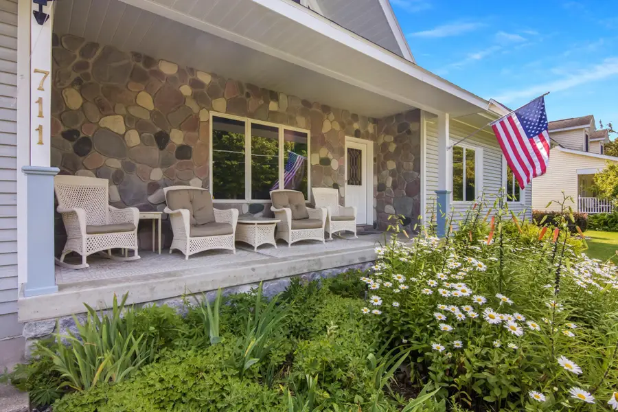 711 S Bayshore, Elk Rapids, MI 49629 - #3