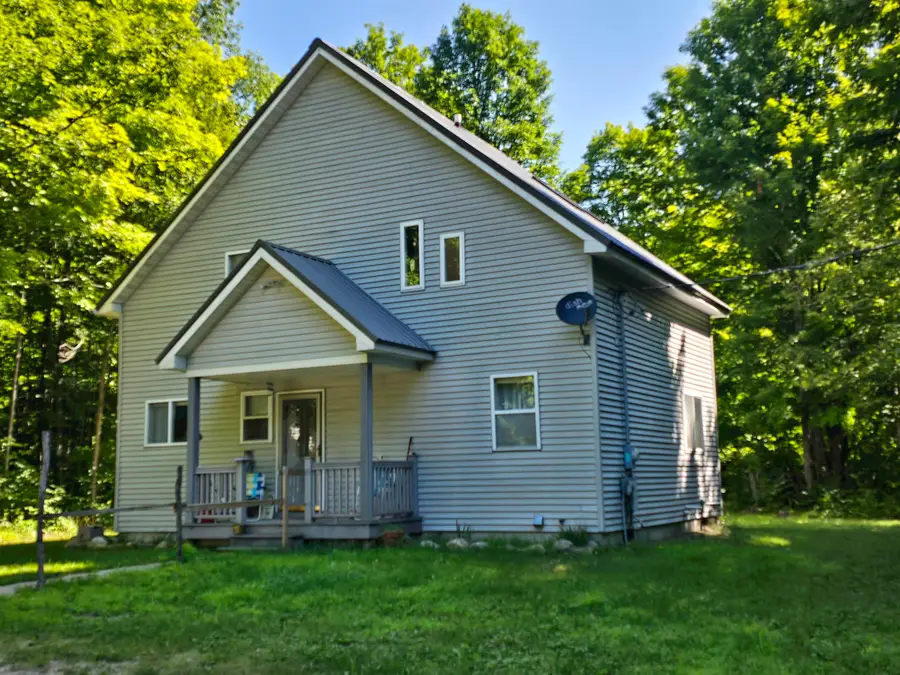 3878 Vista Valley, Mesick, MI 49668 - #2