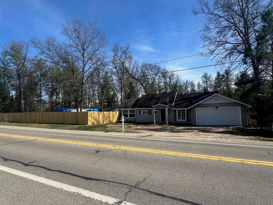 2948 E Michigan, Roscommon, MI 48653 - #2