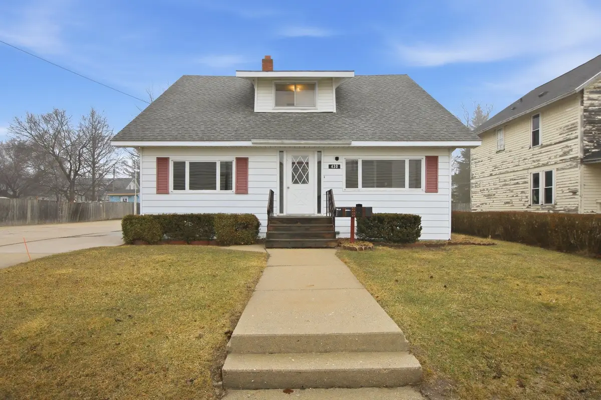 430 Bridge, Alma, MI 48801 - #1