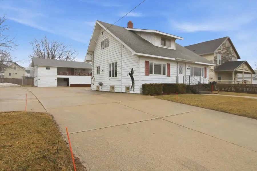 430 Bridge, Alma, MI 48801 - #3