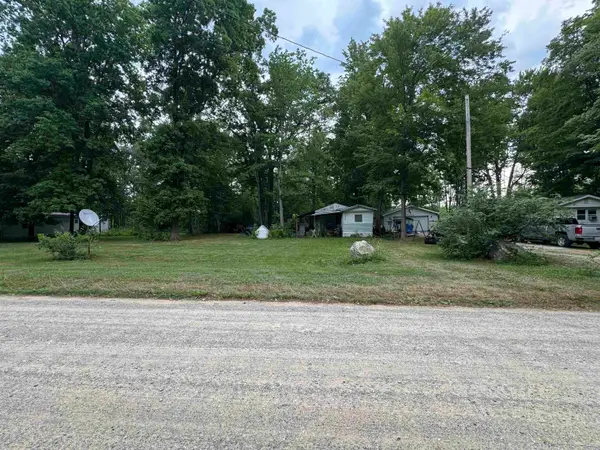 7645 Windoga Lake, Weidman, MI 48893