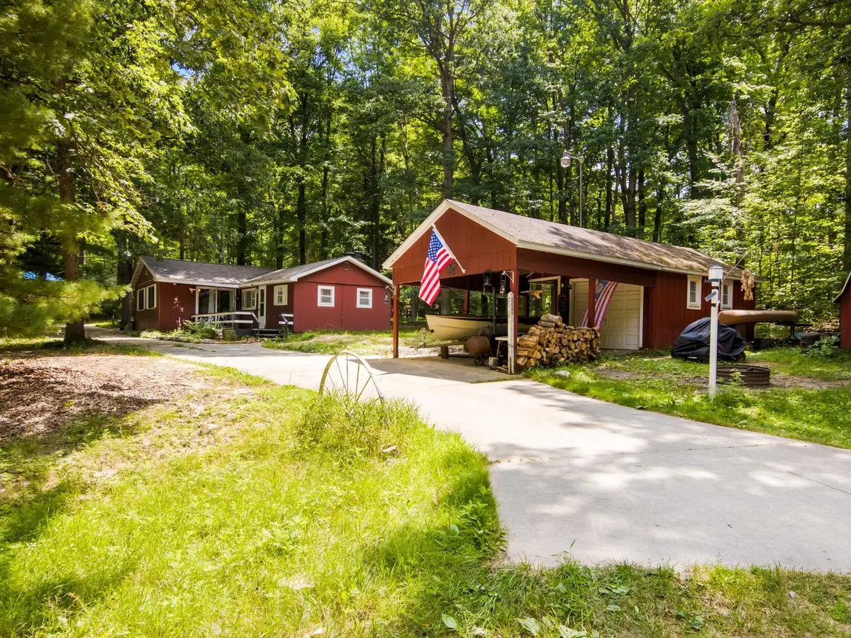 4883 Poplar, Harrison, MI 48625 - #1