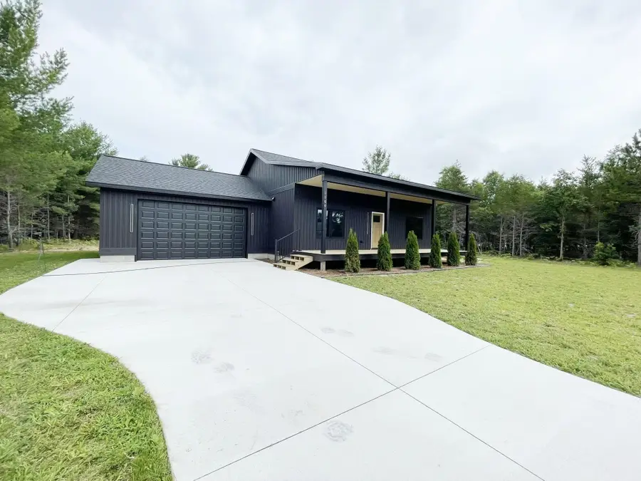1106 Washington, Kalkaska, MI 49646 - #3