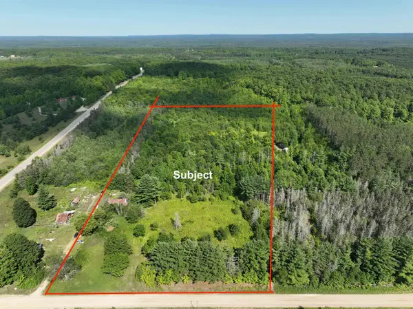 9093 Donathan, Fife Lake, MI 49633