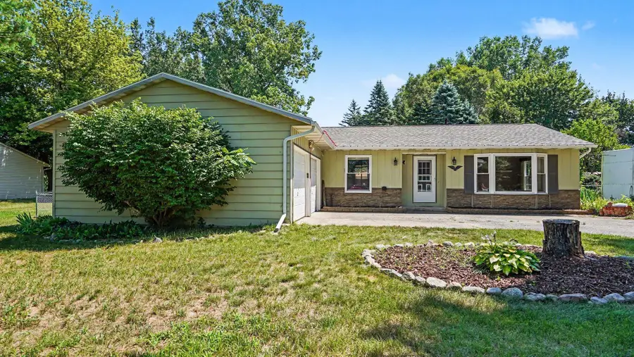 3831 Green Acres, Mount Pleasant, MI 48858 - #3