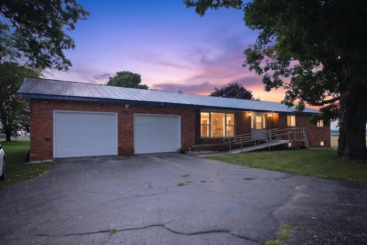 1629 N Warner, Sumner, MI 48889 - #1