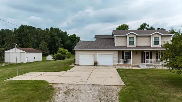 798 S Whiteville, Mount Pleasant, MI 48858