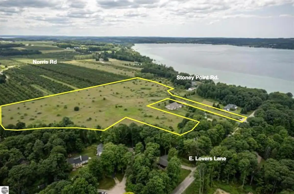 00 E Lovers, Suttons Bay, MI 49682 - #1