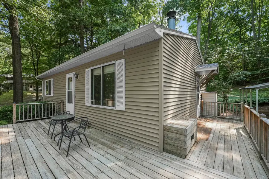 1392 Valley, Traverse City, MI 49685 - #3