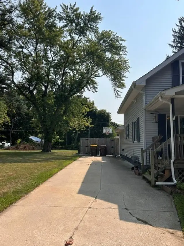 108 Grove, Alma, MI 48801 - #3