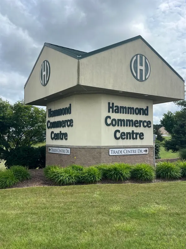 1434-1442 Trade Centre, Traverse City, MI 49696