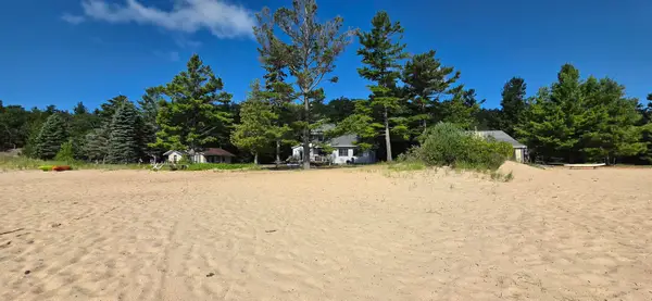 4437 S Us-23, Greenbush, MI 48730