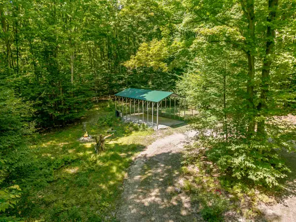 454 Vande, Beulah, MI 49617