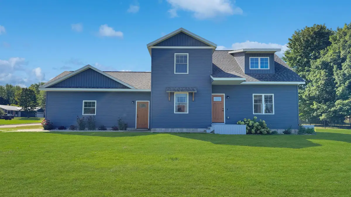 100 Vine, Cadillac, MI 49601 - #1