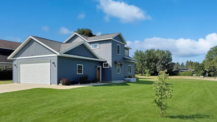 100 Vine, Cadillac, MI 49601 - #2
