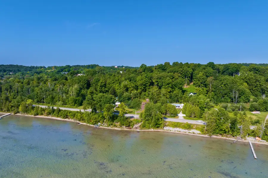 4800 S West Bay Shore, Suttons Bay, MI 49682 - #3