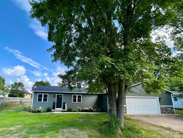 4358 S Manor Wood #Lot: 46, Traverse City, MI 49685
