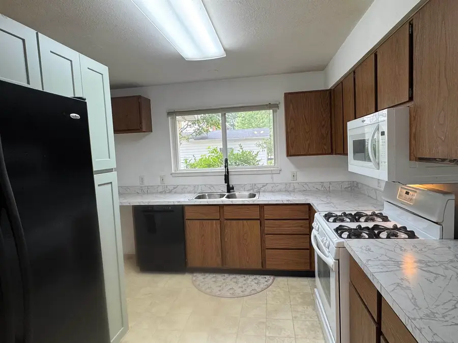 9316 Maryland, Oscoda, MI 48750 - #3