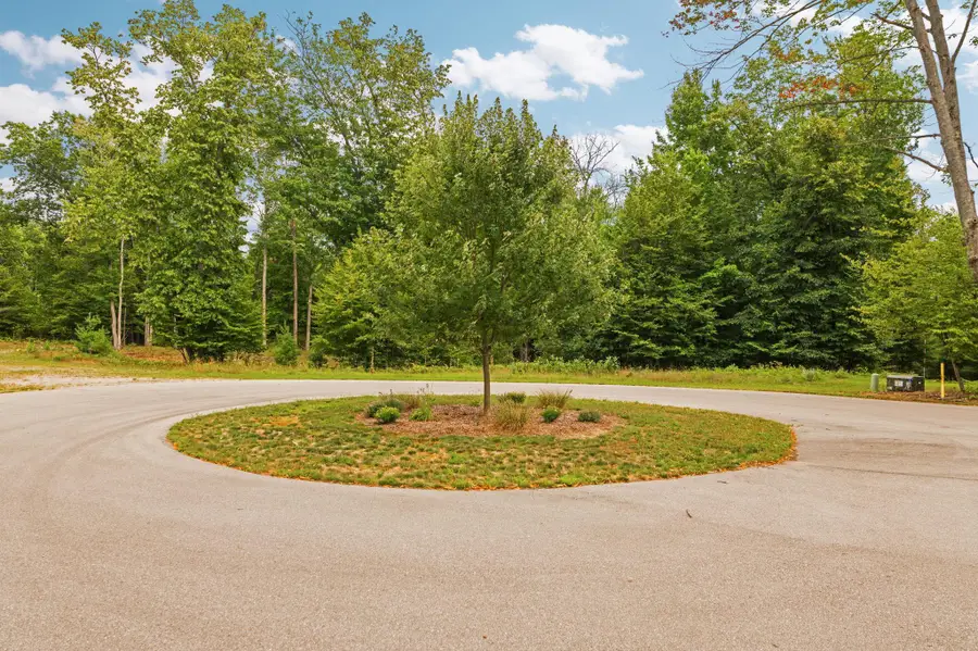 2238 Arbutus Pointe, Traverse City, MI 49696 - #2