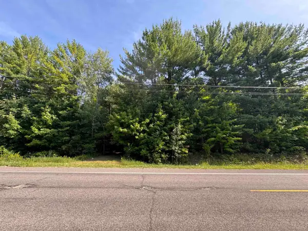 1205 S Garfield, Traverse City, MI 49696